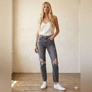 Hudson Jeans Women's Black Distressed Straight Leg Jeans